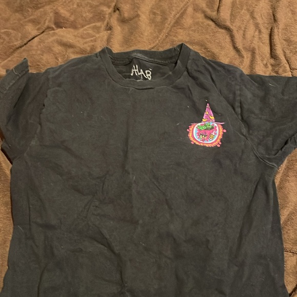 Small tee - Picture 2 of 3